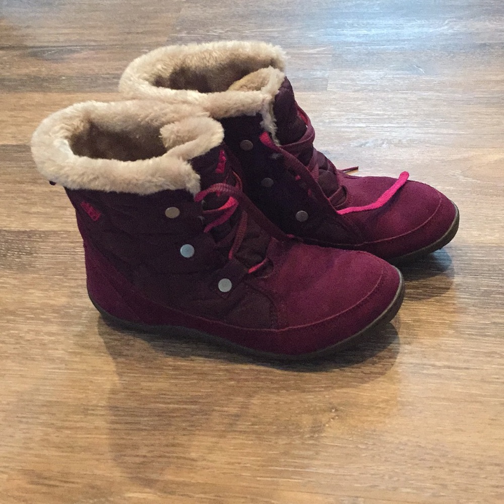 Columbia snow booties